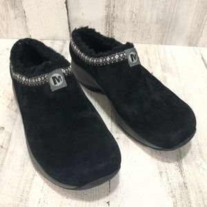 Merrell Shearling Lined clogs